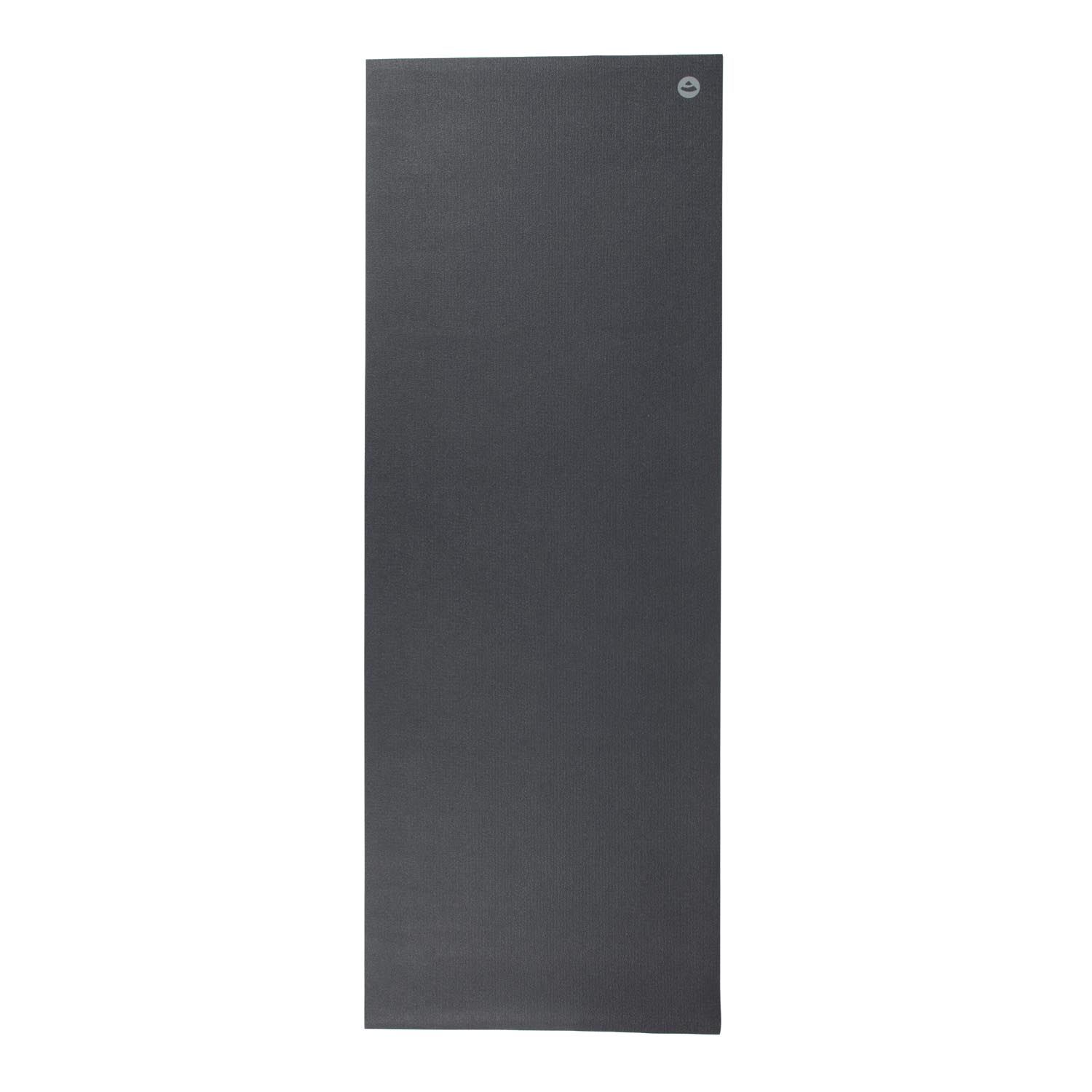 Donkergrijze yogamat, rechthoekig, met logo. Volledig uitgevouwen op witte achtergrond.