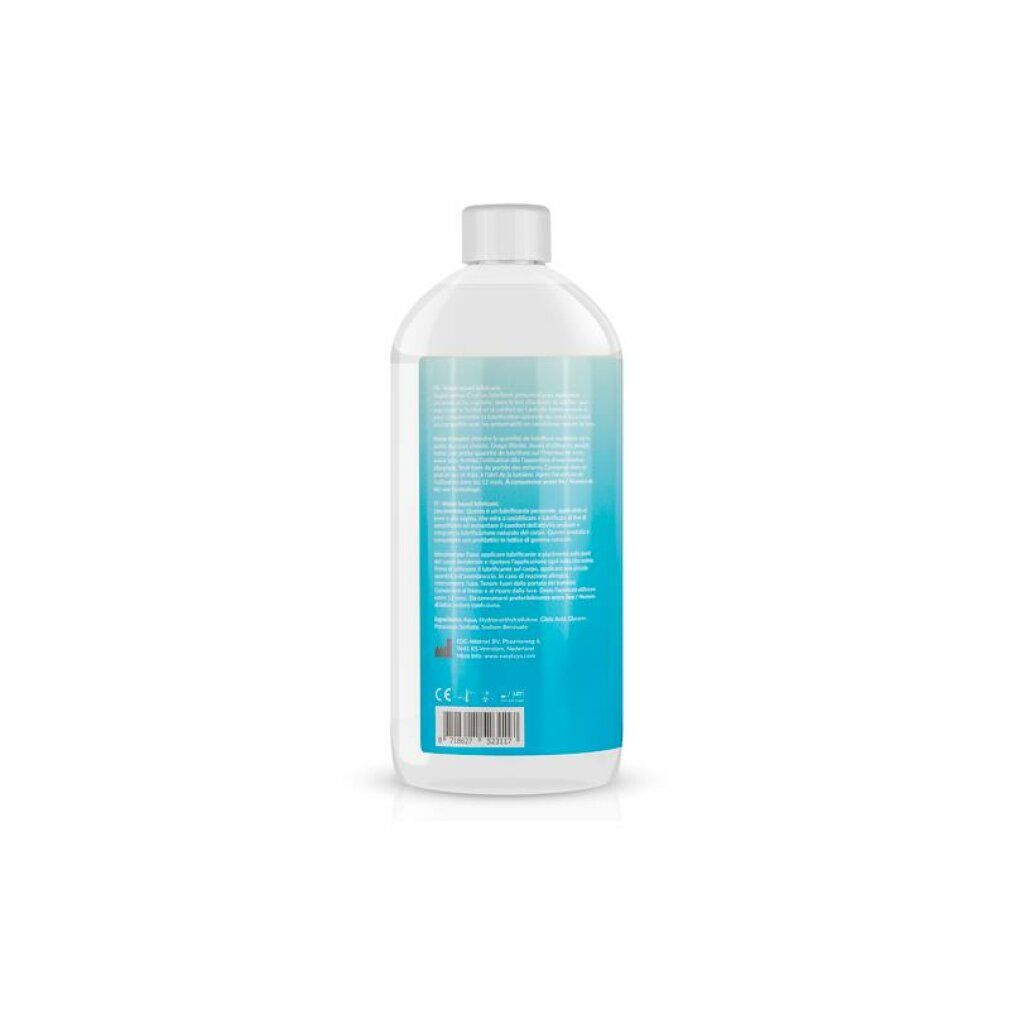 Transparante fles met blauw etiket. Tekst en logo's op het etiket. Inhoud: 1000 ml. CE-markering.