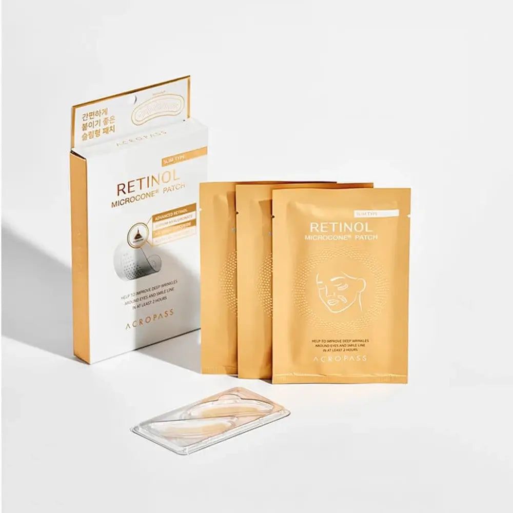 Verpakking met retinol microkegel pleisters. Bevat individuele zakjes en een doos. Opschrift: RETINOL MICROCONE PATCH.