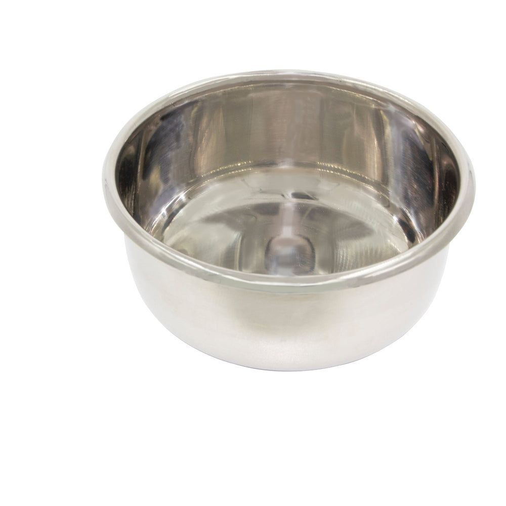 Bol en acier inoxydable rond. Surface polie, bord large. Fond intérieur avec léger renfoncement.