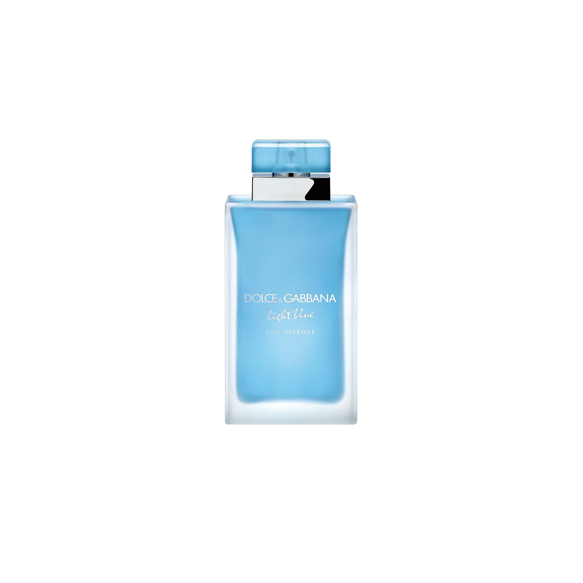 Flacon de parfum bleu clair avec bouchon argenté. Inscription: Dolce & Gabbana Light Blue Eau Intense.