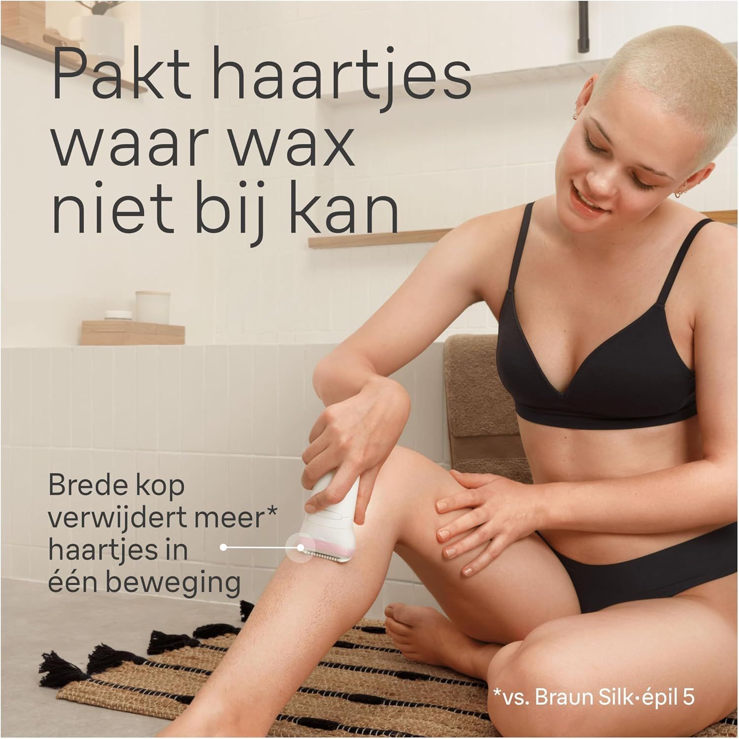 Vrouw epileert been met Braun Silk-épil 7. "Pakt haartjes waar wax niet bij kan".