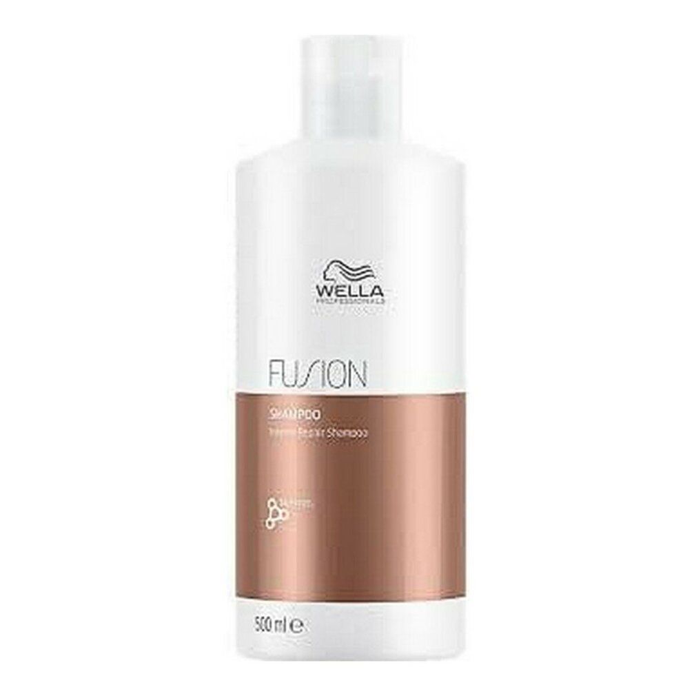 Flacon de shampooing blanc avec section marron. Inscription : WELLA PROFESSIONALS, FUSION, Shampoo, Intense Repair Shampoo. 500 ml.