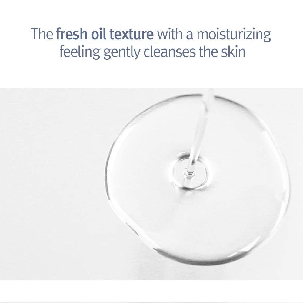 Texture d'huile fraîche avec une sensation hydratante nettoie la peau en douceur.