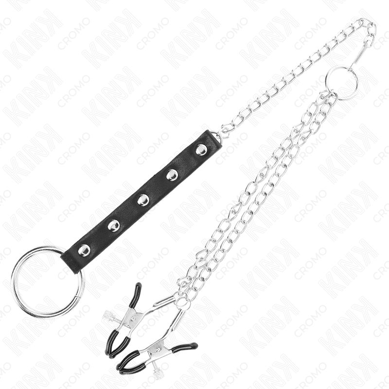 Nippelsluiters met ketting en leren band.