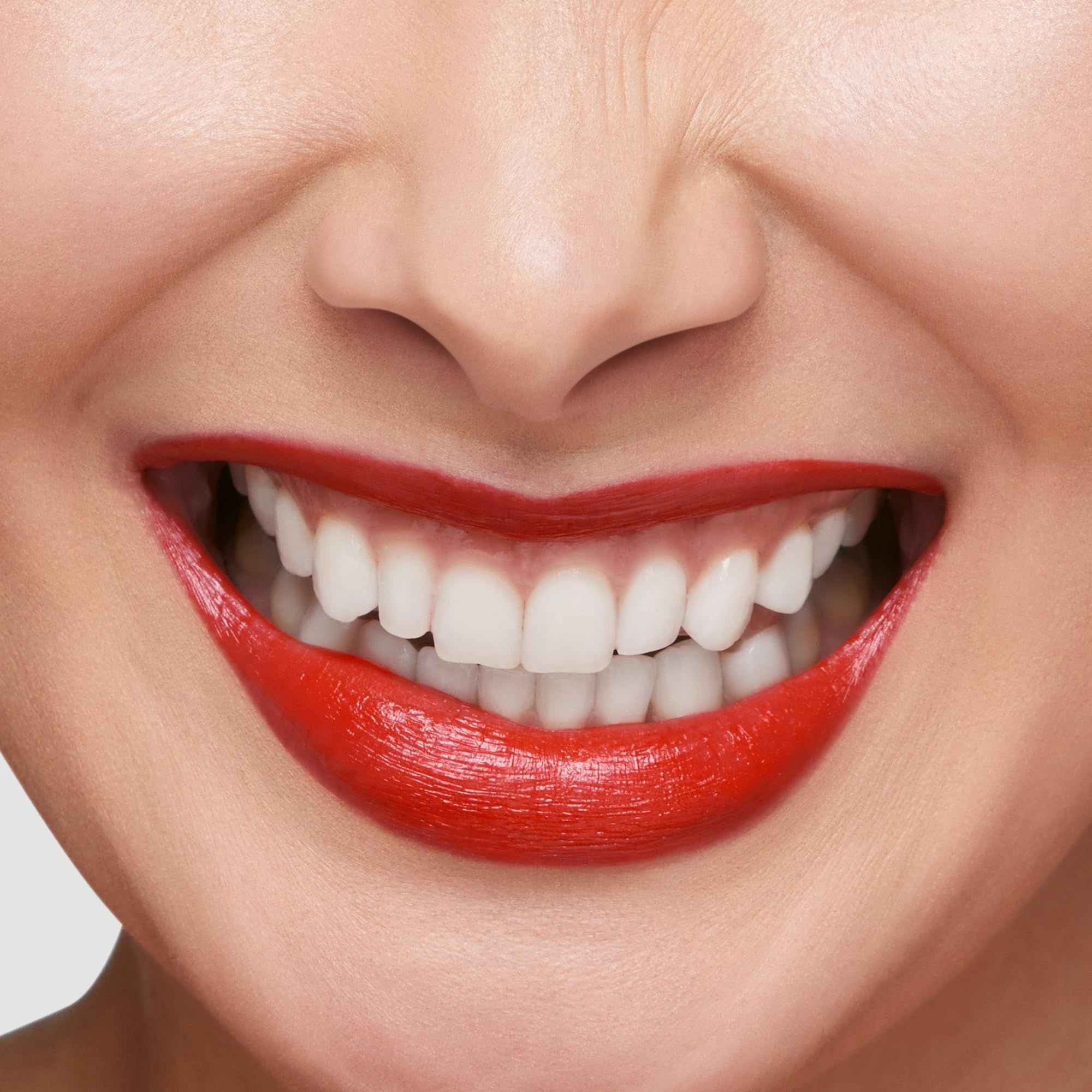 Shiseido TECHNOSATIN Rouge à lèvres finition satinée