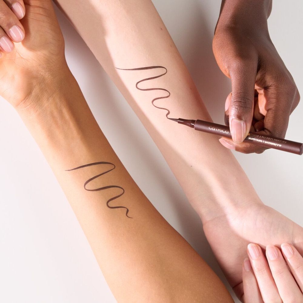 Catrice - Matte Calligraph Pro Nauwkeurige Waterproof Eyeliner