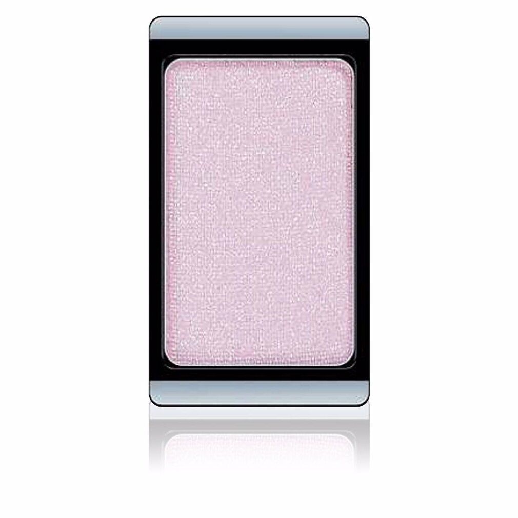 Fard à paupières rectangulaire dans un contenant noir et argent. Teinte rose.