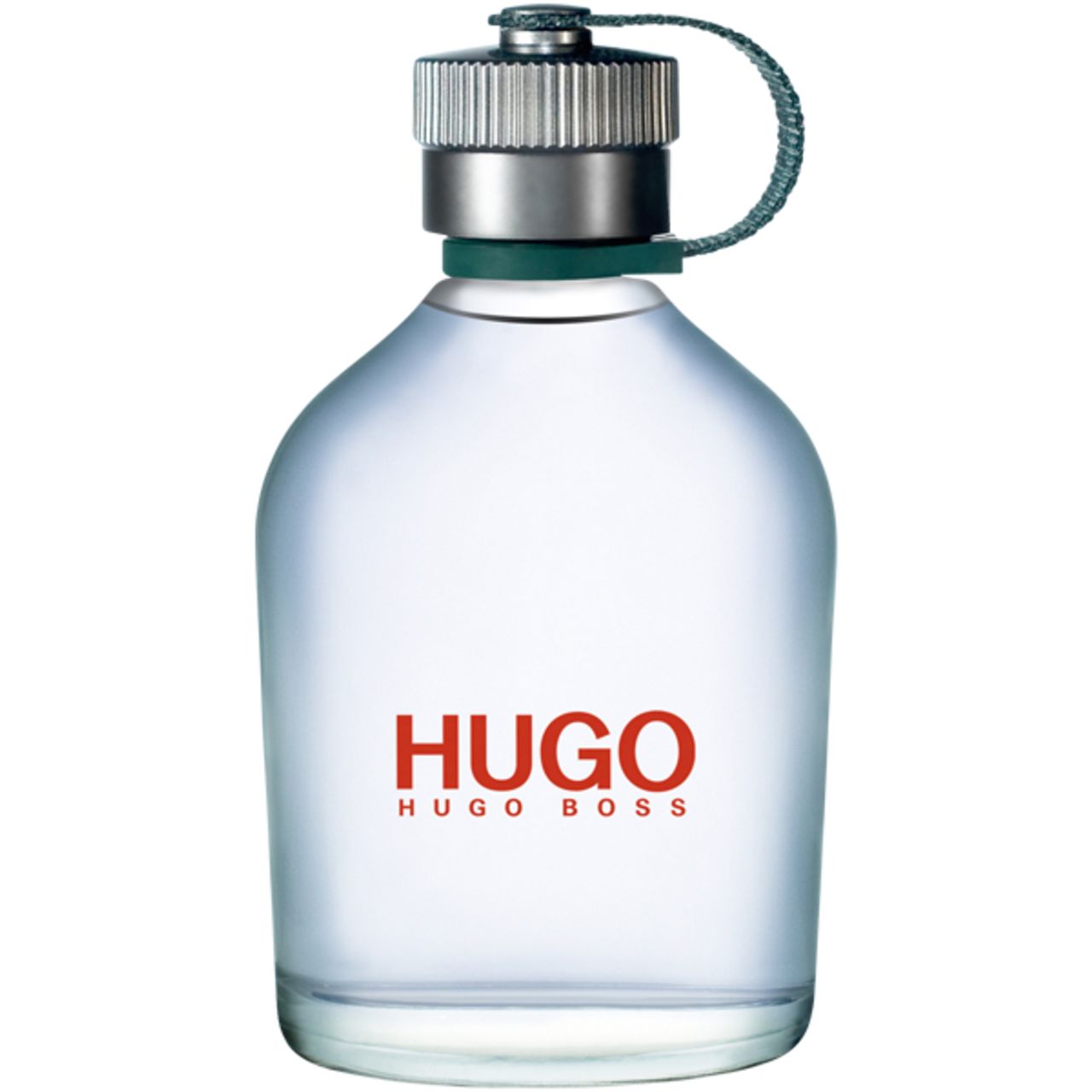 Flacon de parfum bleu clair avec lettrage HUGO rouge. Bouchon argenté avec lanière verte. Fond clair.