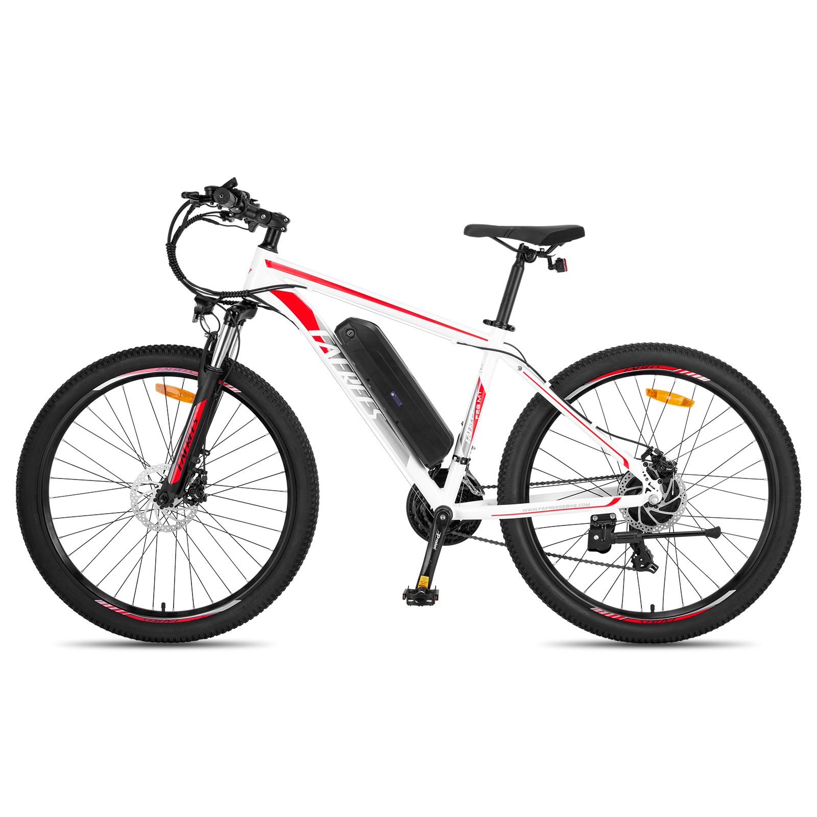 VTT électrique blanc avec accents rouges. Pneus, fourche et guidon noirs. Batterie sur le cadre.