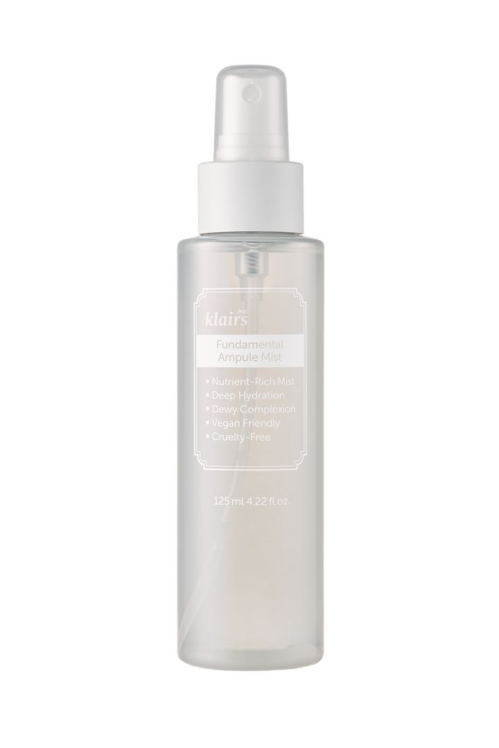 Brume Klairs Fundamental Ampoule. Flacon transparent avec vaporisateur. Étiquette avec nom et caractéristiques du produit. 125 ml.