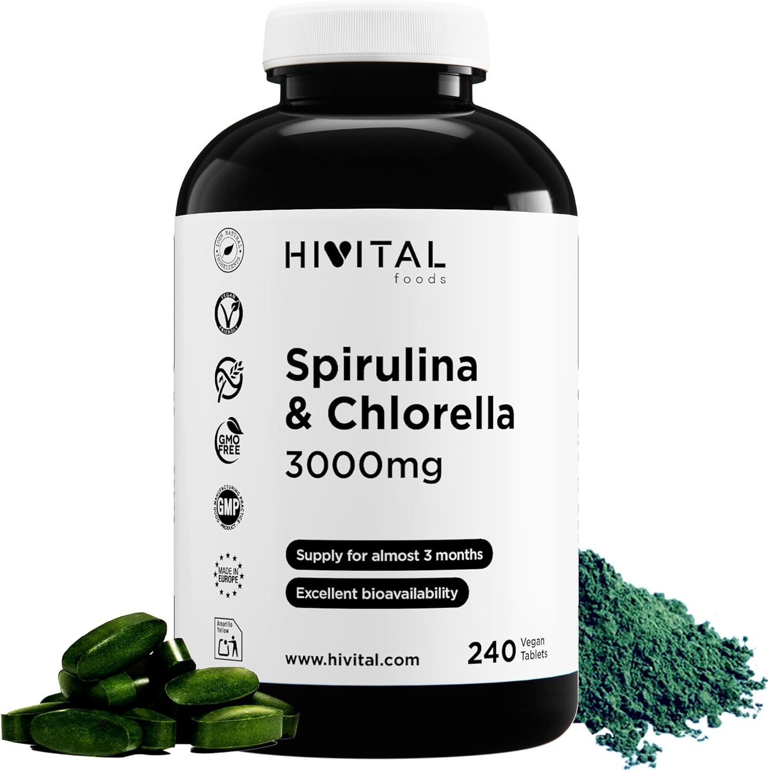 Flacon noir avec étiquette blanche. Texte : "HIVITAL foods", "Spirulina & Chlorella 3000mg", "240 comprimés". Comprimés verts à côté.