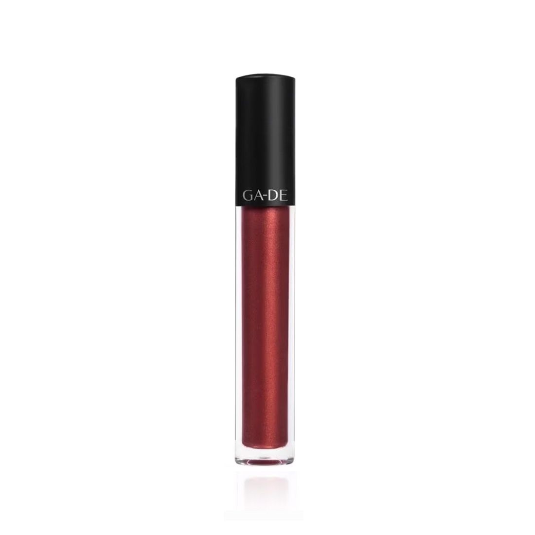 Ga-De Velveteen Matte Lipcolor. Rode lipstick in langwerpige fles met zwarte dop. Merk Ga-De.