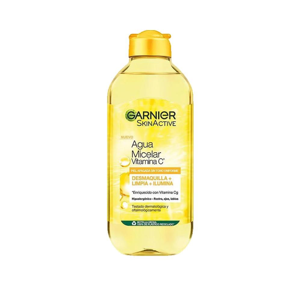 Gele fles met gele vloeistof en gele dop. Opschrift: Garnier Skinactive Agua Micelar Vitamina C.