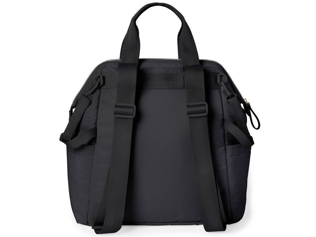 Achteraanzicht van een zwarte luiertas met verstelbare schouderbanden en handvat.