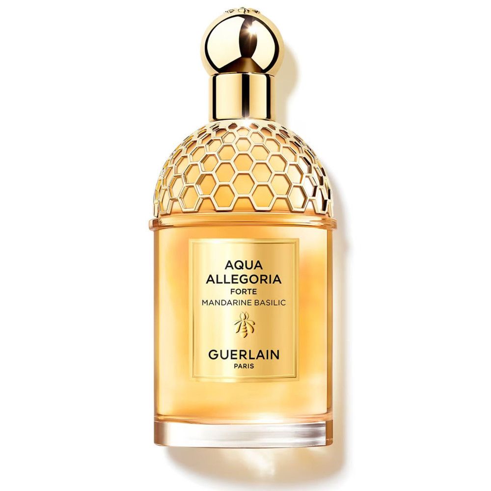 Parfumfles met gouden dop en etiket. Tekst: Aqua Allegoria Forte Mandarine Basilic Guerlain Paris.