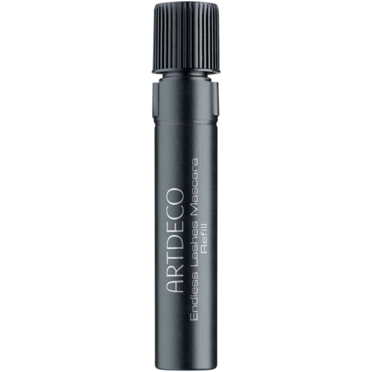 Zwarte mascara navulling. Opschrift: ARTDECO Endless Lashes Mascara Refill. Cilindrische vorm met zwarte dop.