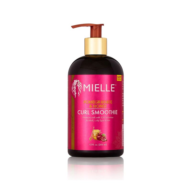 Mielle Curl Smoothie à la grenade et au miel dans un flacon pompe.