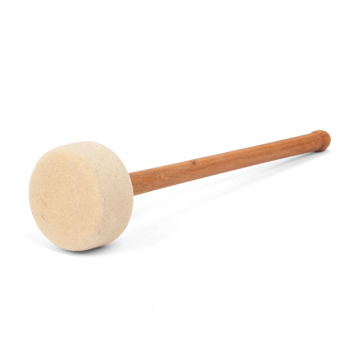 Un maillet en feutre avec une tête ronde et un manche en bois.