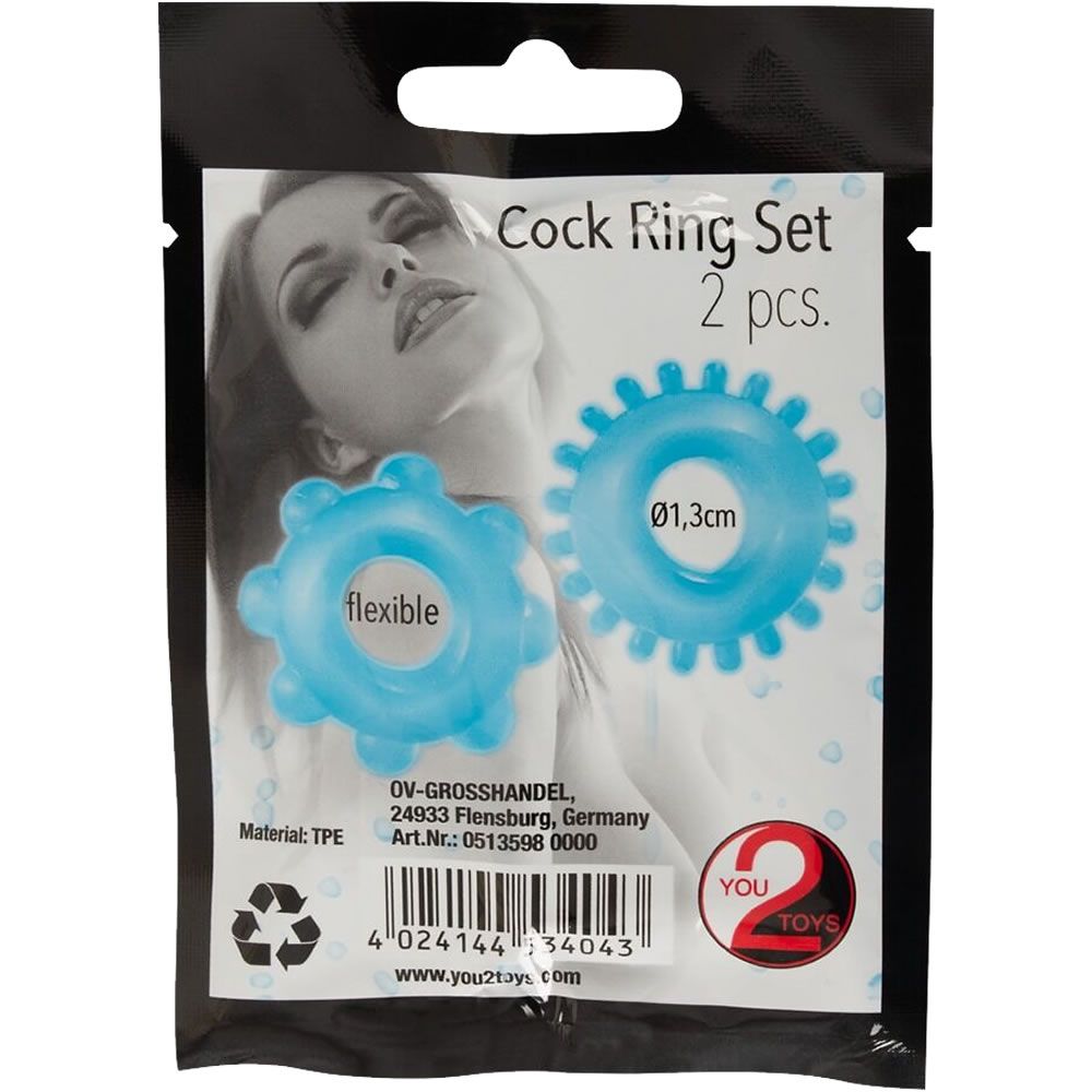 Twee blauwe penisringen in verpakking. Opschrift: Cock Ring Set, 2 stuks. Diameter 1,3 cm. Merk: You2Toys.