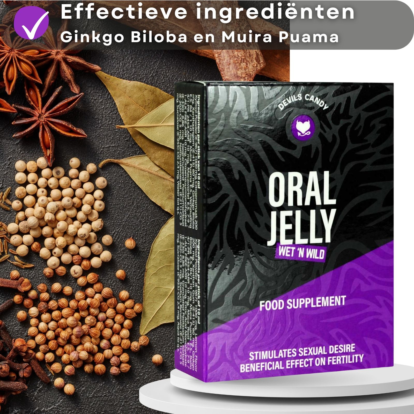 Productverpakking met tekst. Kruiden en specerijen op de achtergrond. Tekst: Oral Jelly, Food Supplement.