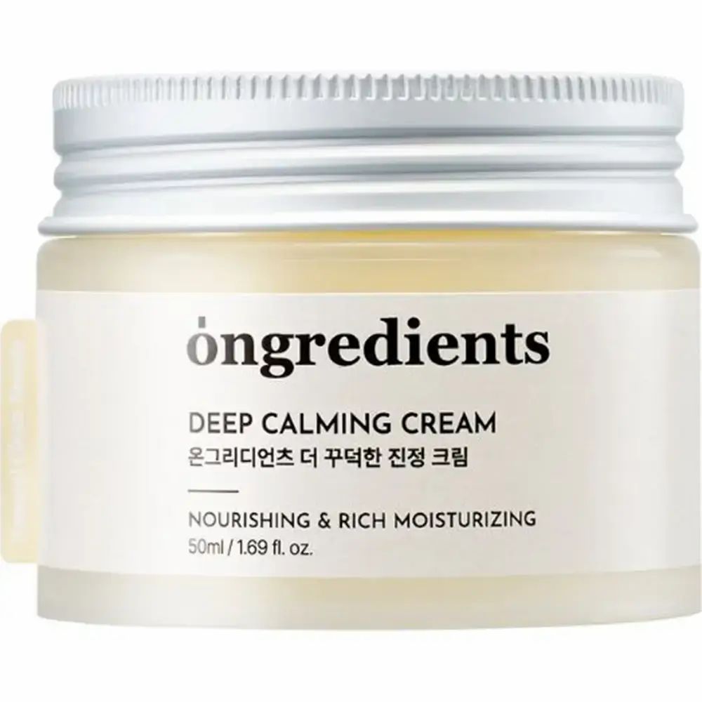 Crèmepot met witte deksel. Opschrift: Ongredients, Deep Calming Cream, Koreaanse tekst, Nourishing & Rich Moisturizing. 50ml.