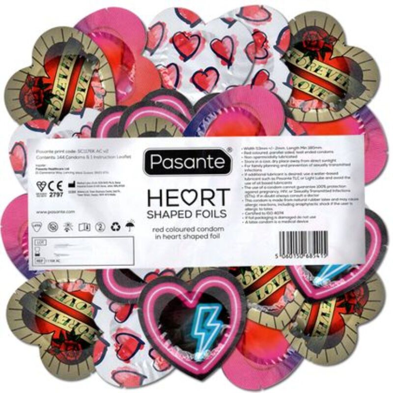 Hartvormige condooms, rood gekleurd, in hartfolie. Pasante Hearts. Verpakking met productinfo en CE-markering.