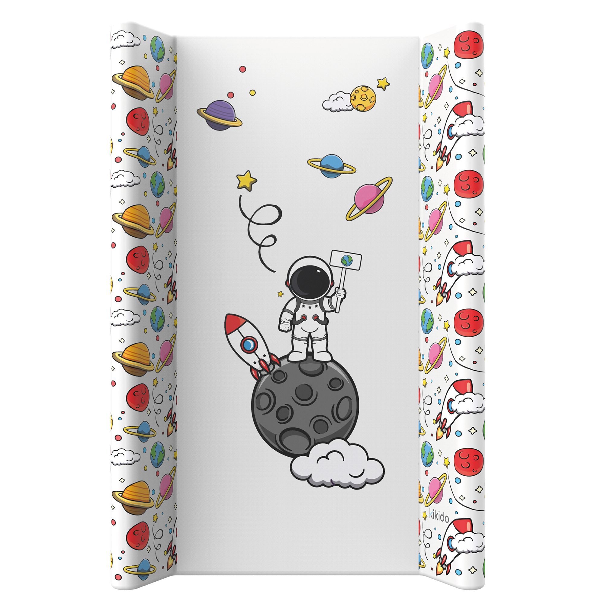 Matelas à langer avec motif arc-en-ciel et nuages. Dimensions 50x70 cm.