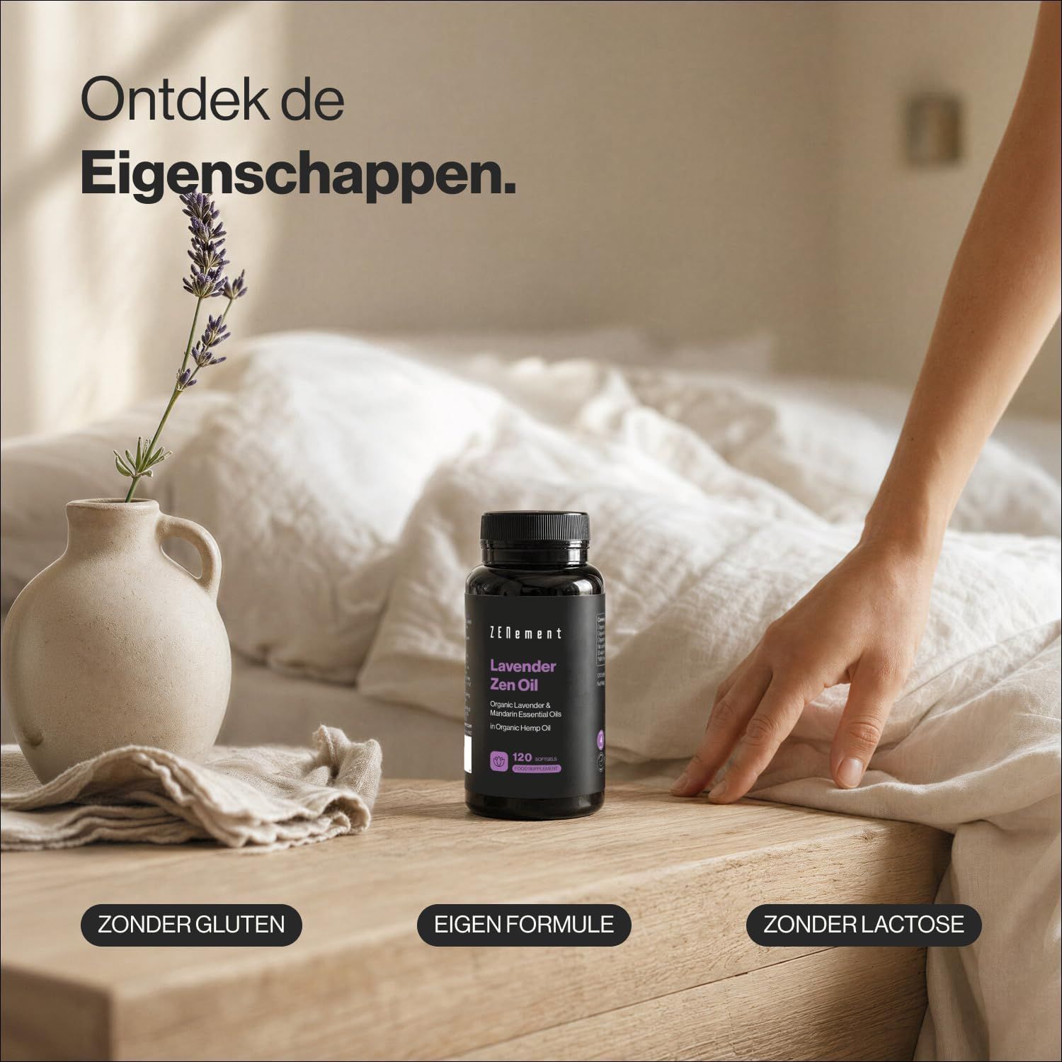 Zwarte fles met Lavendel Zen Olie, glutenvrij en lactosevrij, eigen formule.
