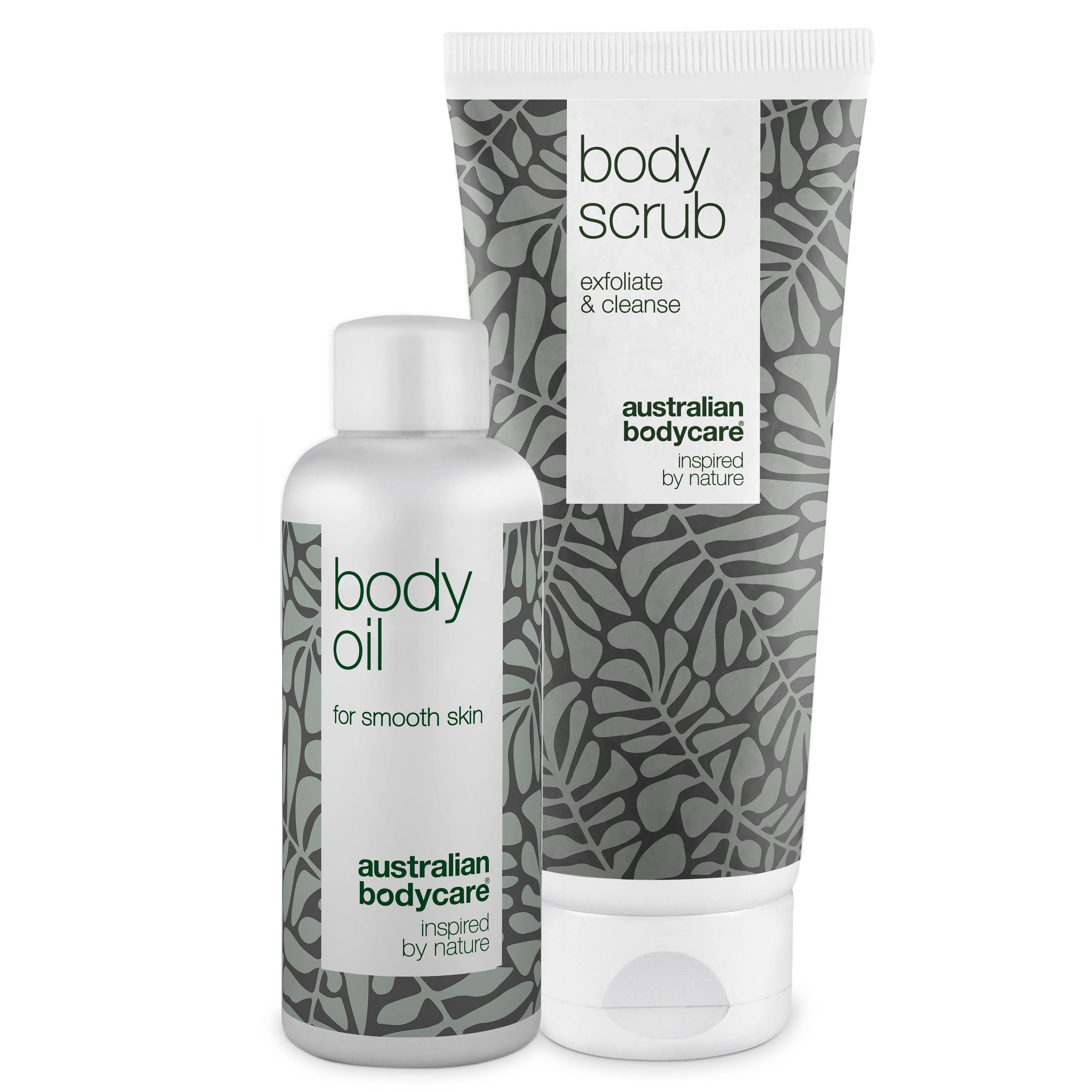 Body oil en body scrub. Witte flessen en tubes met grijze bladeren. Opschrift: Australian Bodycare.