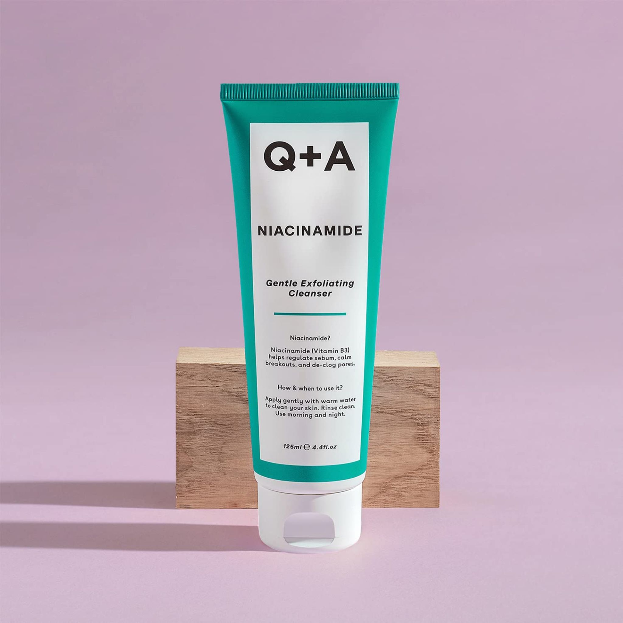 Q+A SKIN Niacinamide Gel Cleanser