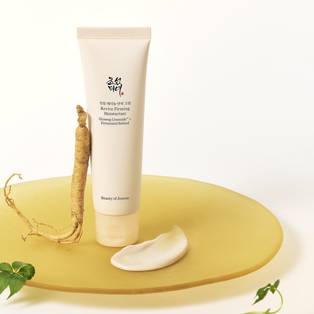 Tube Revive Firming Moisturizer avec racine de ginseng
