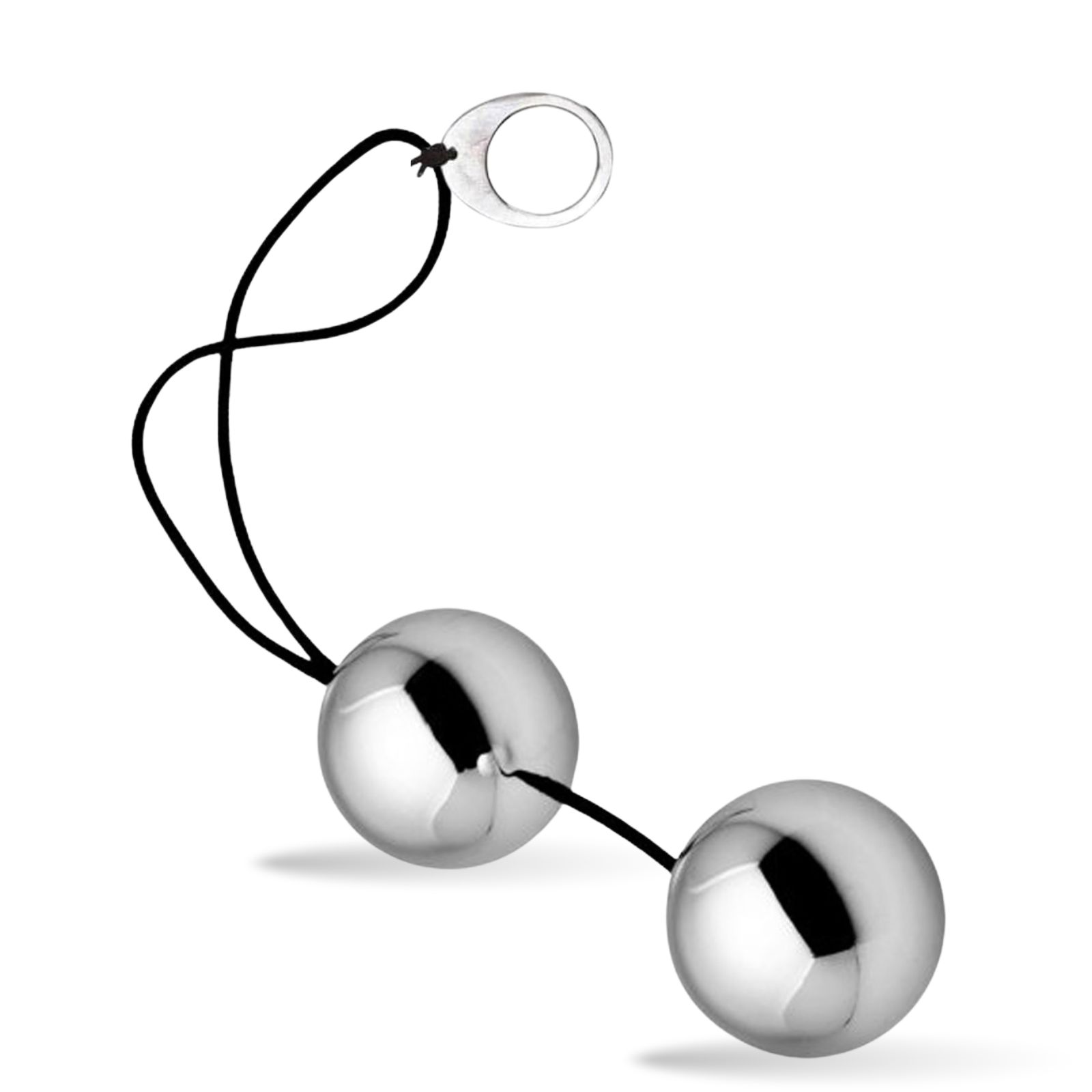 Twee zilverkleurige ballen, verbonden door een zwart koord. Met een transparante ring.