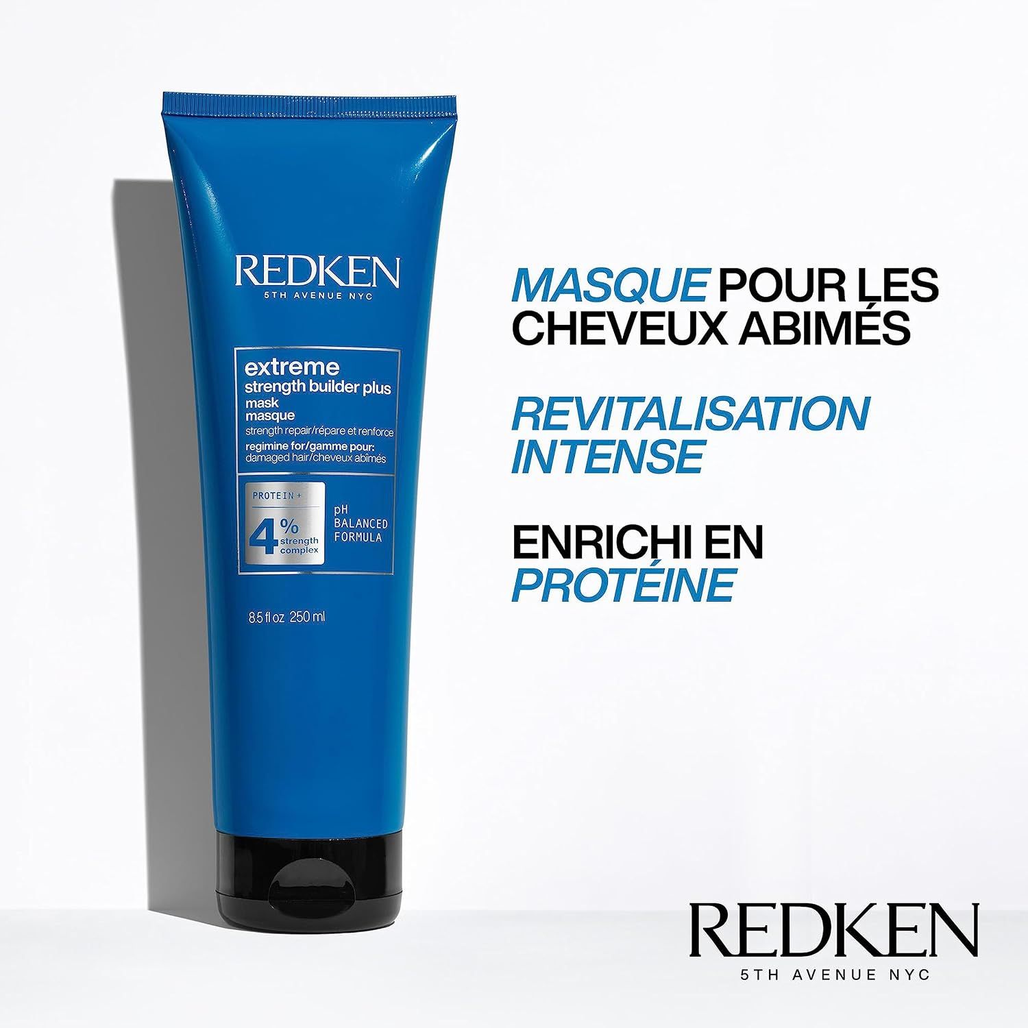 Masque Redken Extreme Strength Builder Plus, 250ml, en tube bleu.