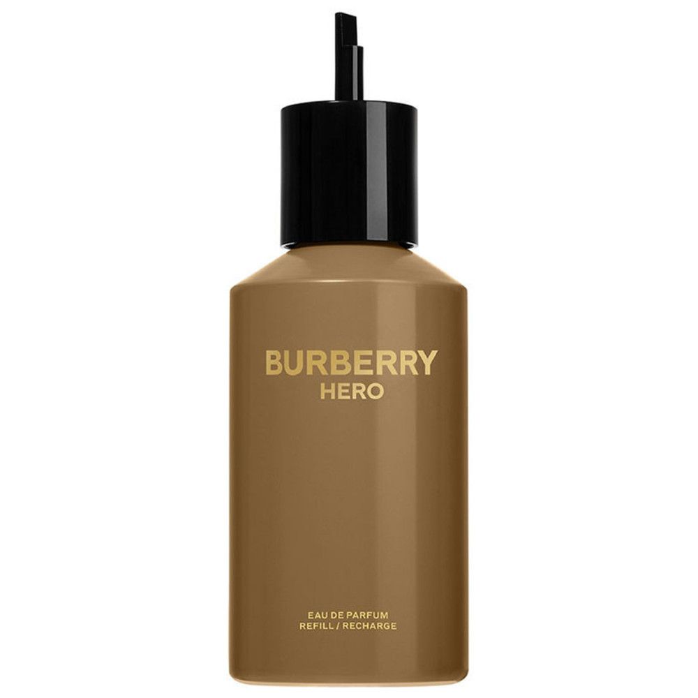 Bruine fles met zwarte dop. Tekst: Burberry Hero Eau de Parfum Navulling.