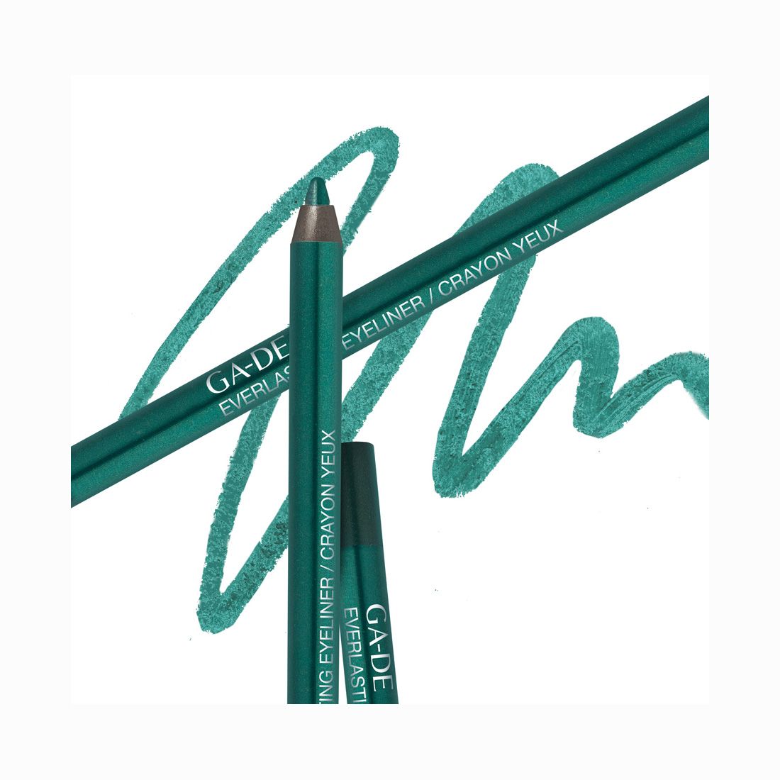 Twee groene eyeliner potloden en een streep. Opschrift: GA-DE Everlasting Eyeliner / Crayon Yeux.