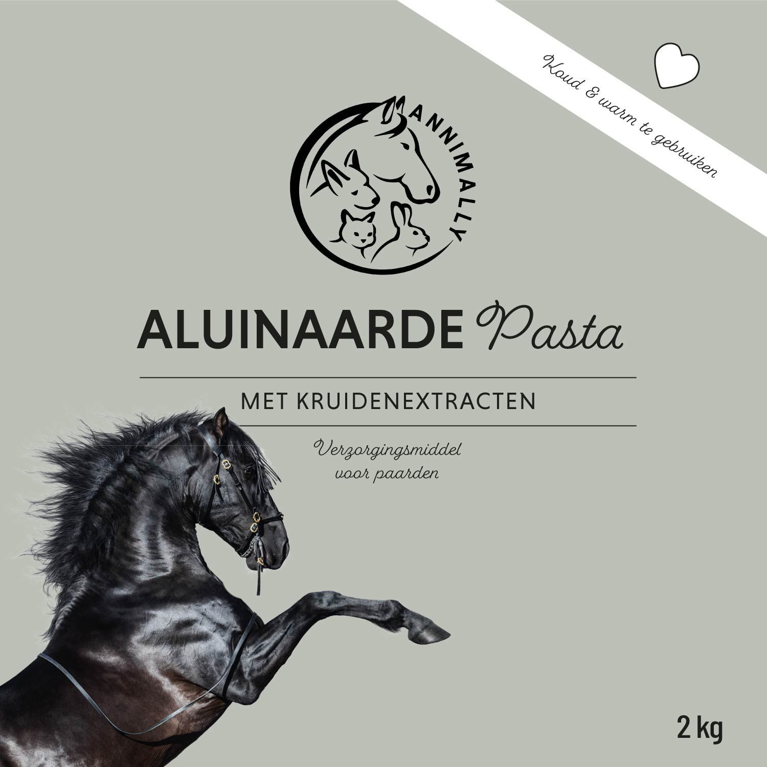 Etiket Annimally Aluinarde Pasta. Tekst: Aluinarde Pasta met kruidenextracten. Afbeelding van een paard. 2 kg.