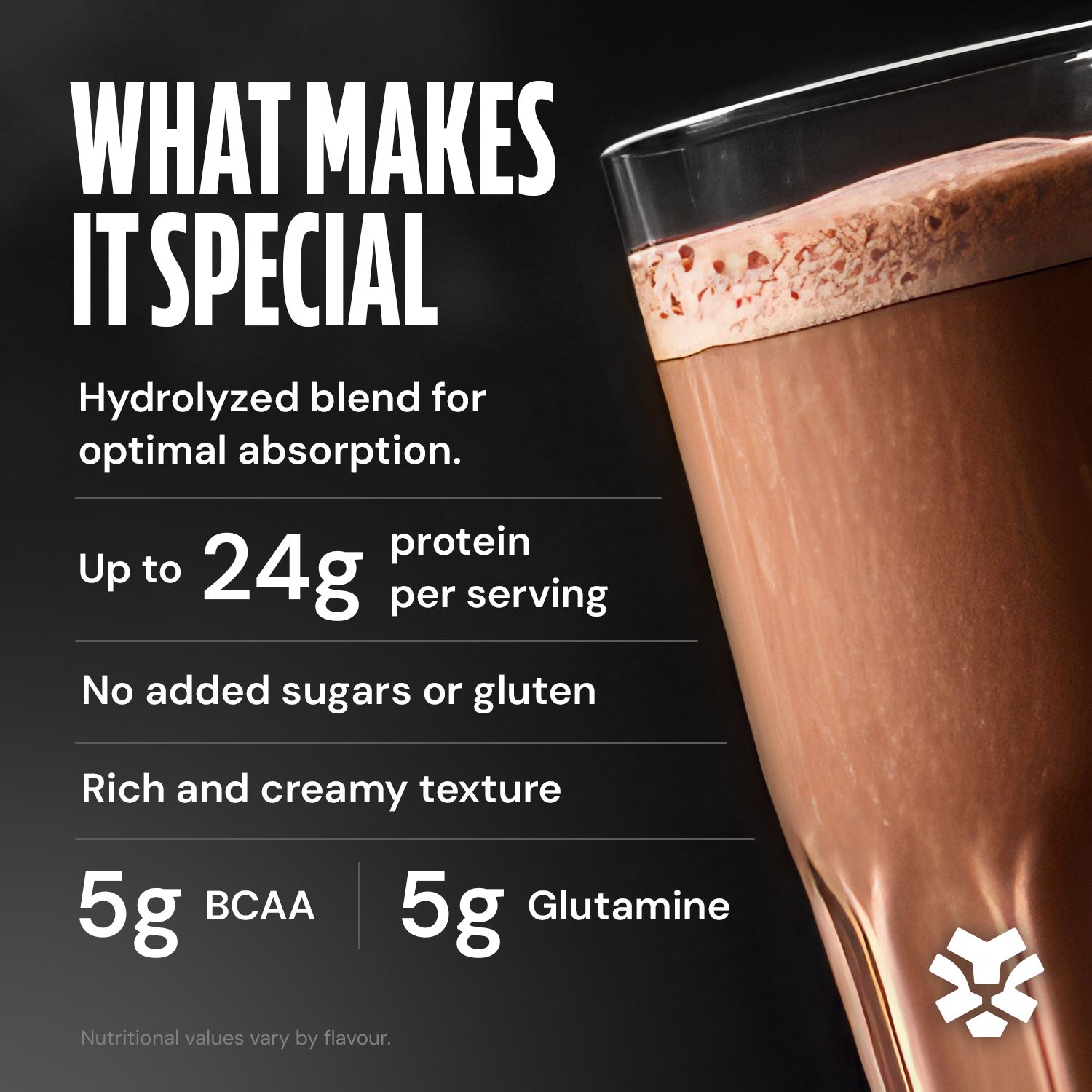 Glas chocolade eiwitshake, bevat tot 24g eiwit per portie, zonder toegevoegde suikers.