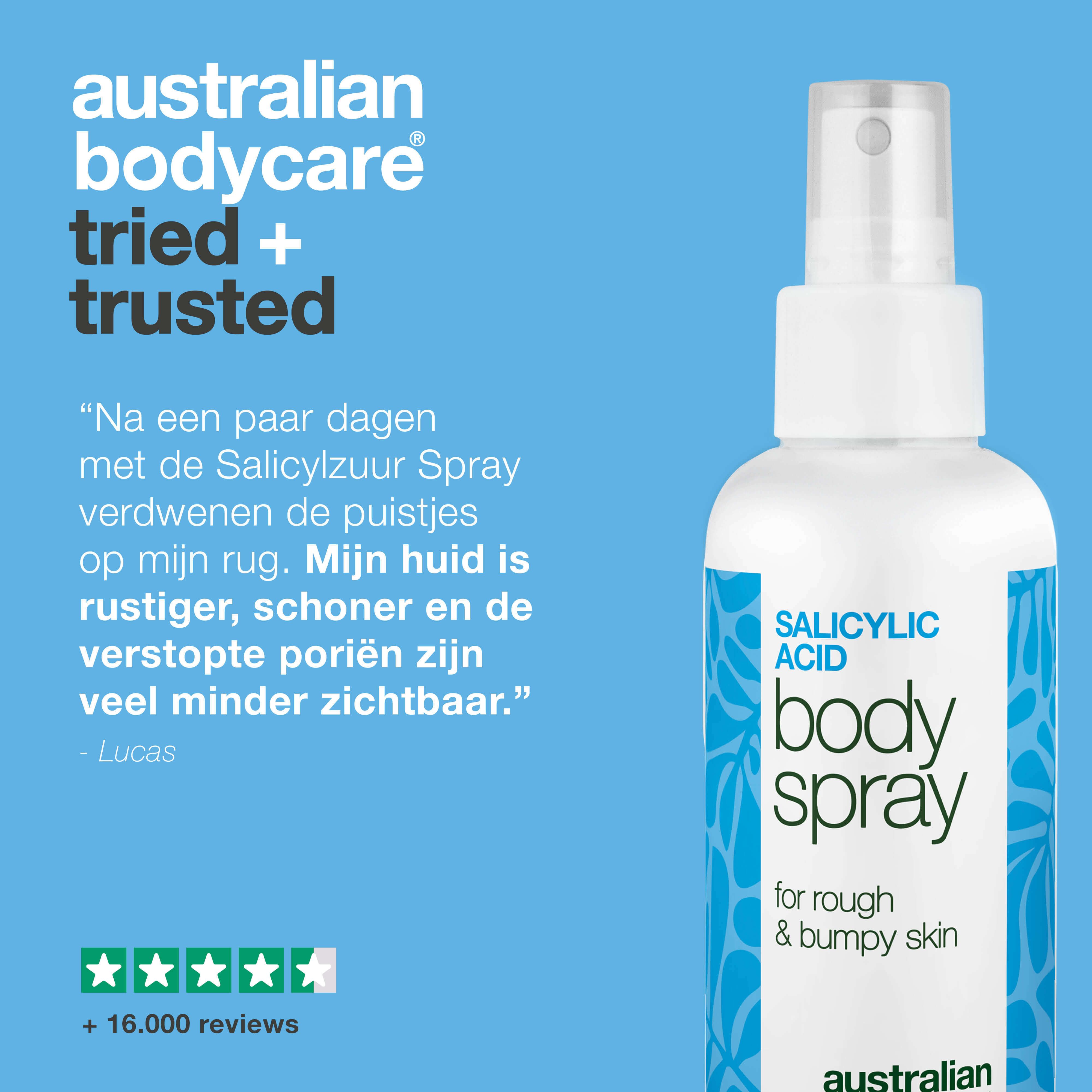 Sprayfles met tekst: Salicylic Acid Body Spray. Citaat: Huid is schoner, poriën minder zichtbaar. Merk: Australian Bodycare.