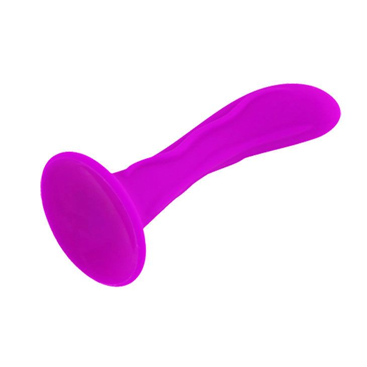 Paarse dildo met brede basis, schuin van de zijkant gezien. De gebogen vorm en golvende textuur zijn zichtbaar.
