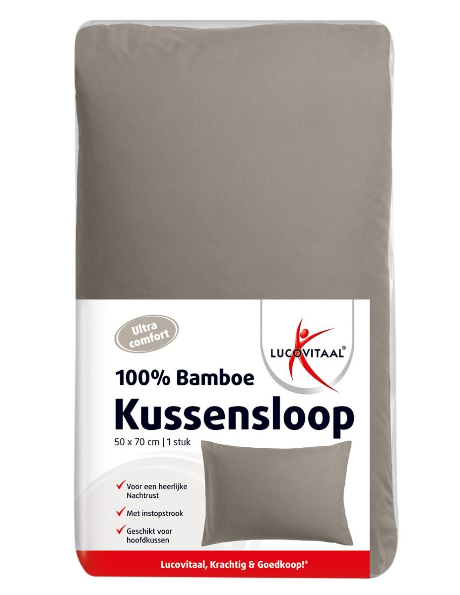 Verpakte bamboe kussensloop. Opschrift: 100% Bamboe, 50 x 70 cm, Lucovitaal.