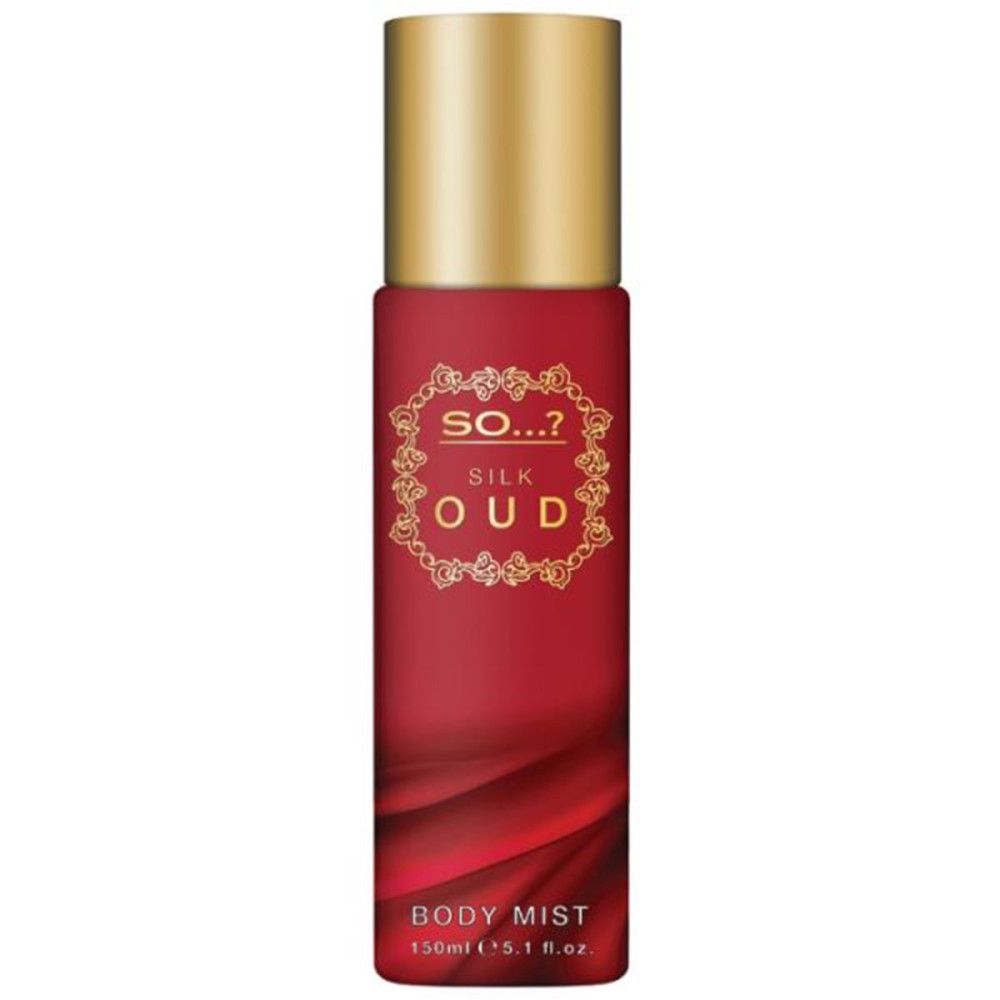 Flacon de brume pour le corps rouge avec bouchon doré. Inscription : So...? Silk Oud, Body Mist. 150ml.