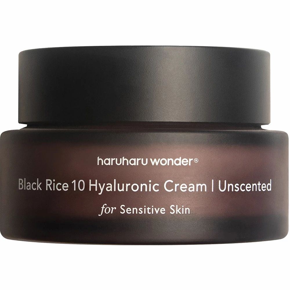 Crèmepot met zwarte deksel. Opschrift: haruharu wonder Black Rice 10 Hyaluronic Cream Unscented for Sensitive Skin.