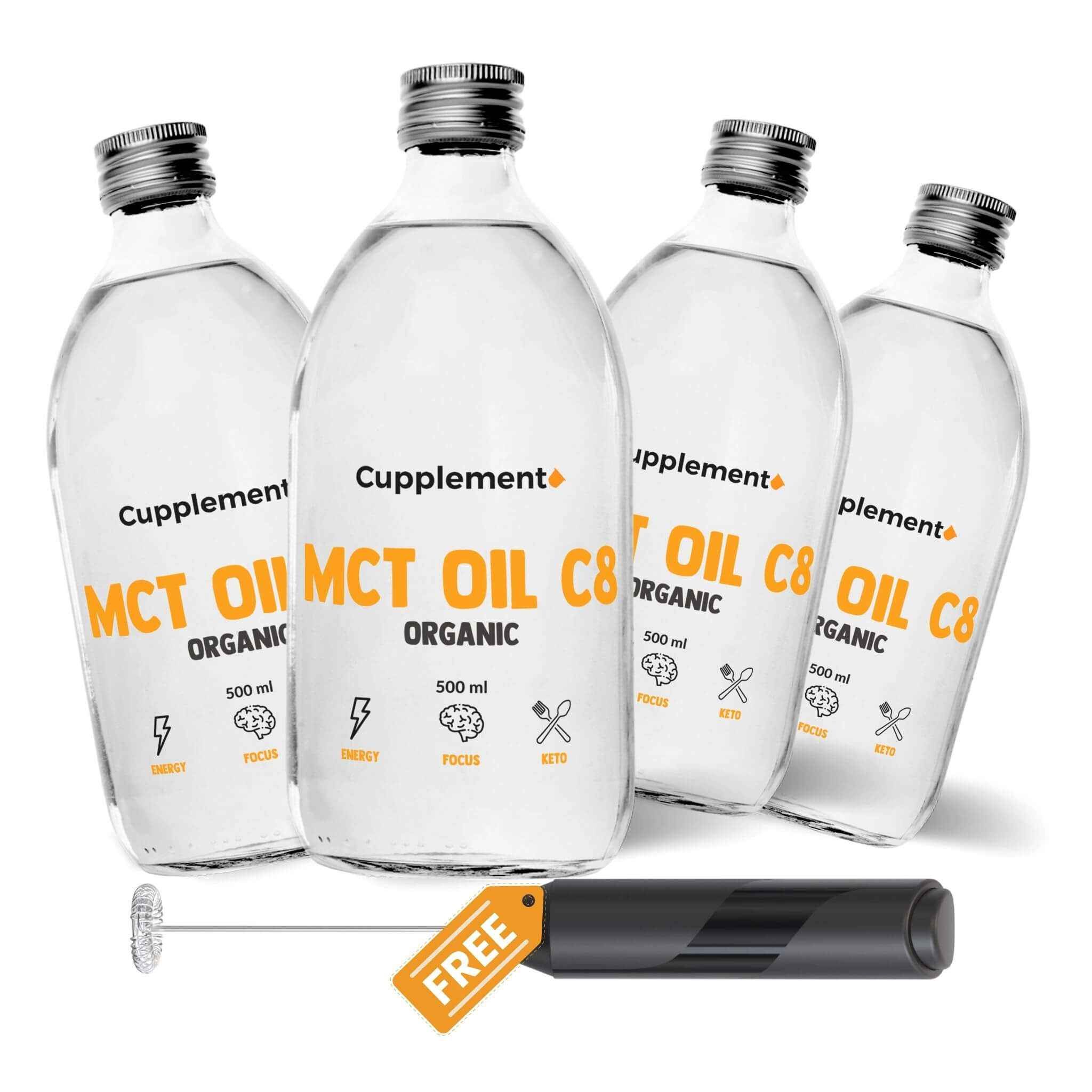 Vier flessen Cupplement MCT Oil C8 BIO, 500 ml. Zilveren doppen. Inclusief mixer en prijskaartje.