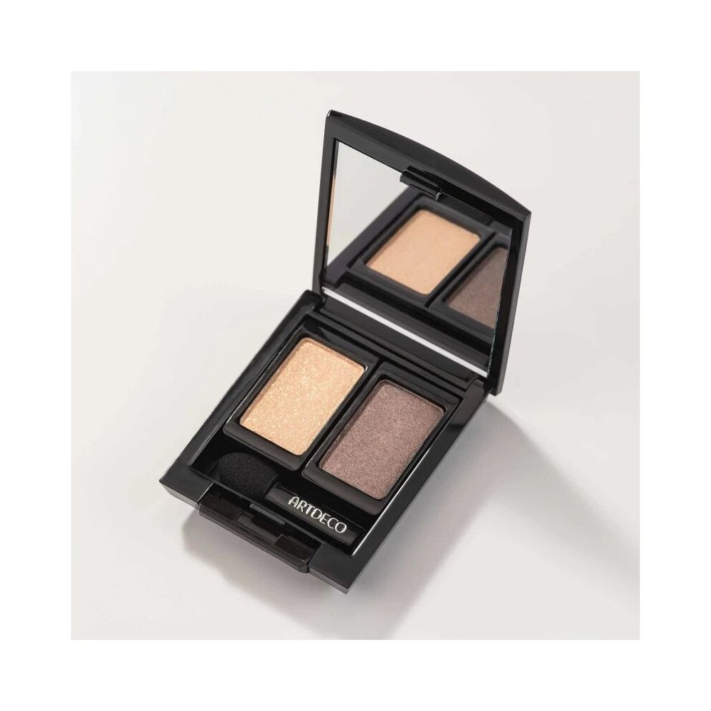 Palette d'ombres à paupières noire avec deux couleurs et miroir. Avec applicateur ARTDECO.