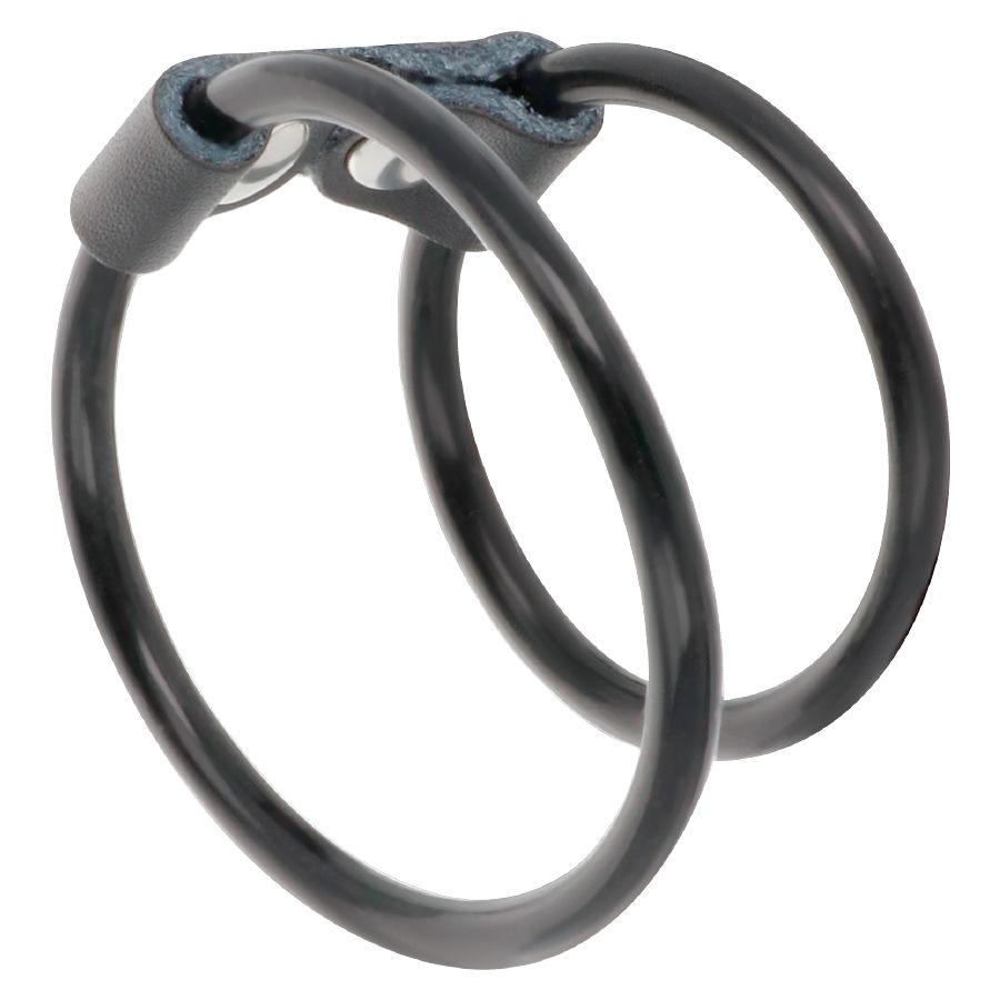 Un anneau pénien flexible noir en silicone, composé de deux anneaux reliés par une bande textile.