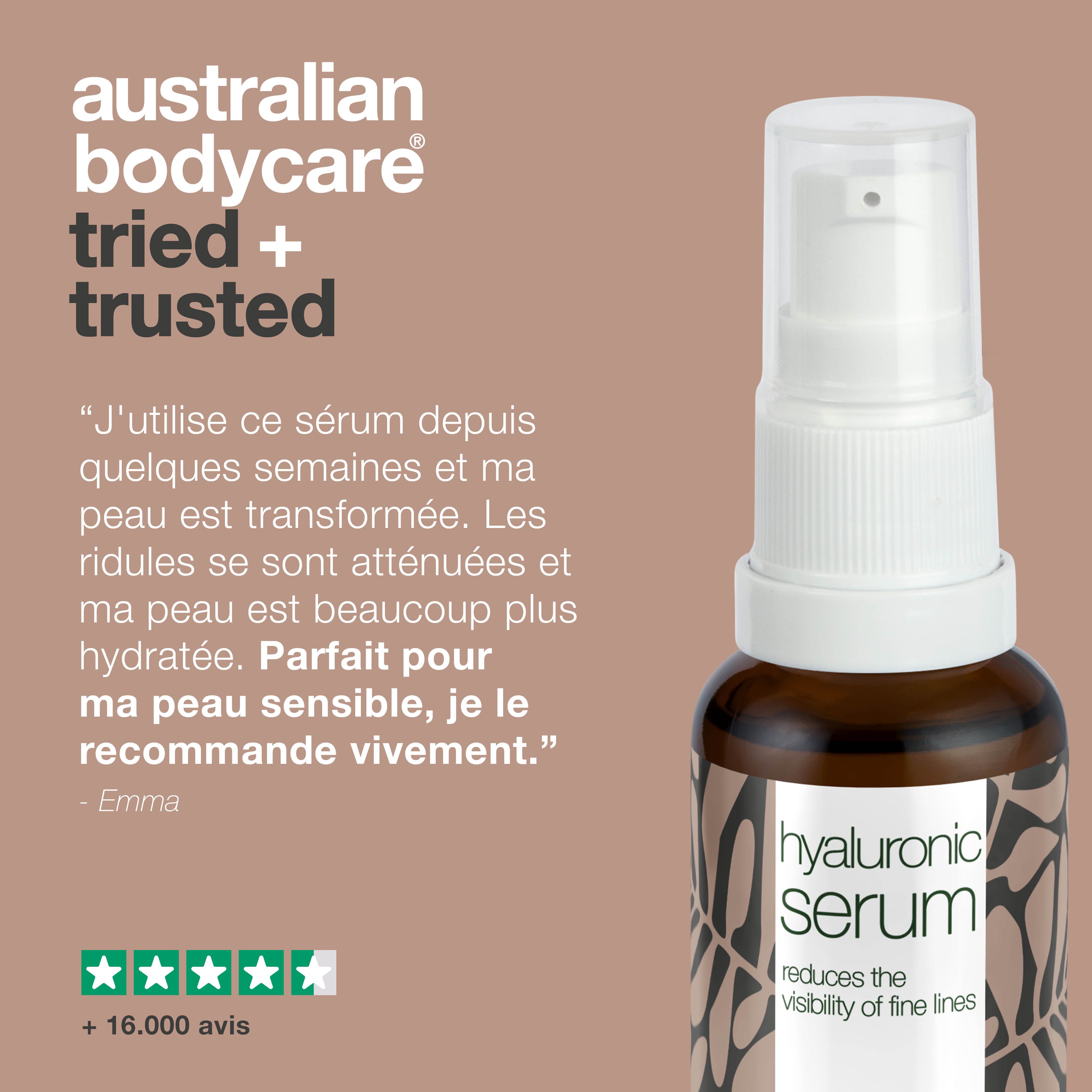 Flacon brun avec pompe blanche. Inscription : Hyaluronic Serum, australian bodycare.