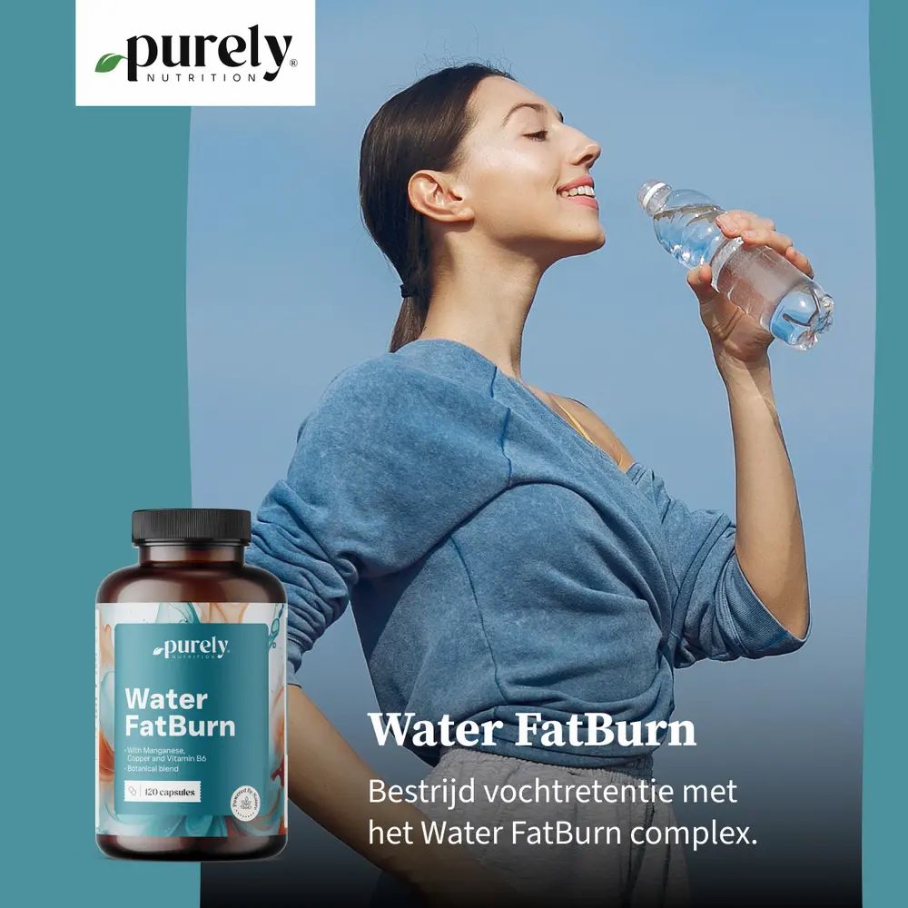 Vrouw drinkt water. Daarnaast fles Water FatBurn. Opschrift: Bestrijd vochtretentie met het Water FatBurn complex.