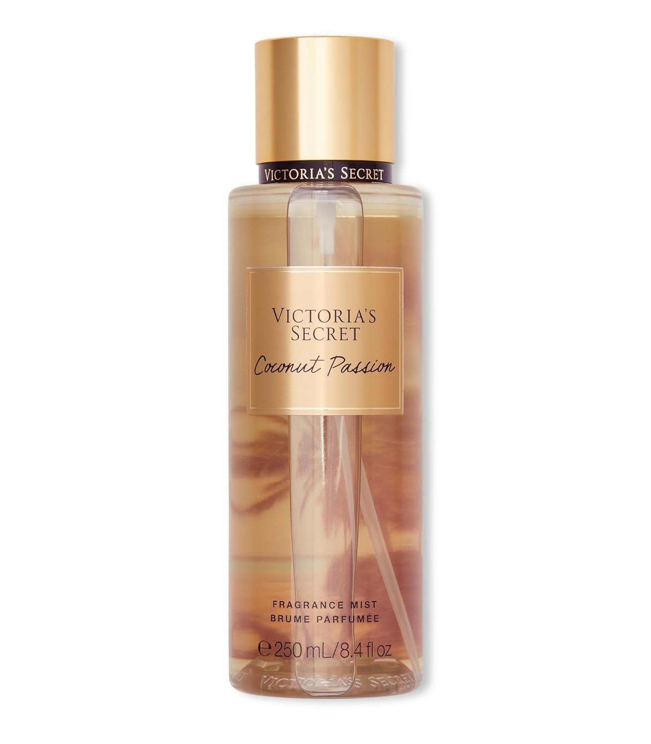 Vaporisateur corporel Victoria's Secret avec bouchon et étiquette dorés, sur fond blanc.