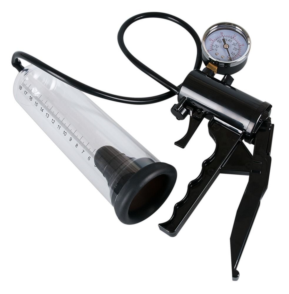 Pompe noire avec poignée, cylindre gradué et manomètre. Un tuyau relie le cylindre et la pompe.